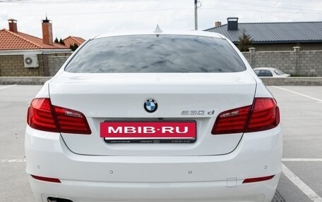 BMW 5 серия, 2011 год, 2 350 000 рублей, 5 фотография