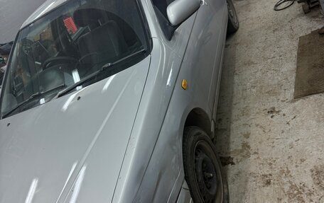 Nissan Bluebird XI, 2000 год, 210 000 рублей, 2 фотография