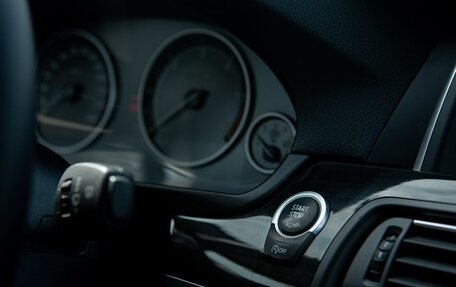 BMW 5 серия, 2011 год, 2 350 000 рублей, 32 фотография