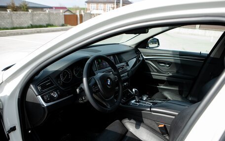 BMW 5 серия, 2011 год, 2 350 000 рублей, 31 фотография