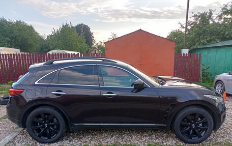 Infiniti FX II, 2010 год, 2 000 000 рублей, 3 фотография