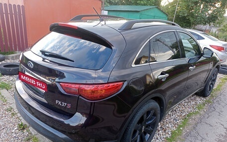 Infiniti FX II, 2010 год, 2 000 000 рублей, 7 фотография