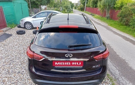 Infiniti FX II, 2010 год, 2 000 000 рублей, 6 фотография