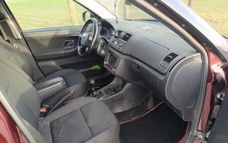 Skoda Fabia II, 2012 год, 650 000 рублей, 6 фотография