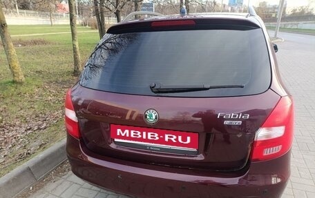 Skoda Fabia II, 2012 год, 650 000 рублей, 2 фотография