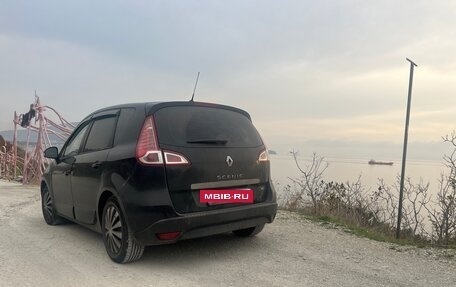 Renault Scenic III, 2011 год, 713 000 рублей, 2 фотография