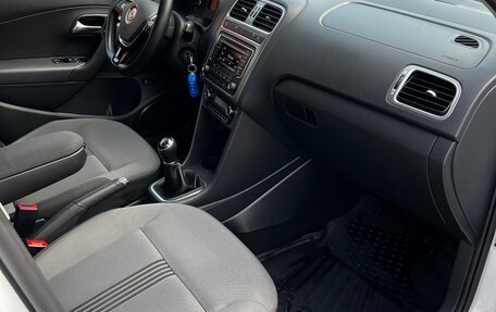 Volkswagen Polo VI (EU Market), 2016 год, 1 235 000 рублей, 16 фотография