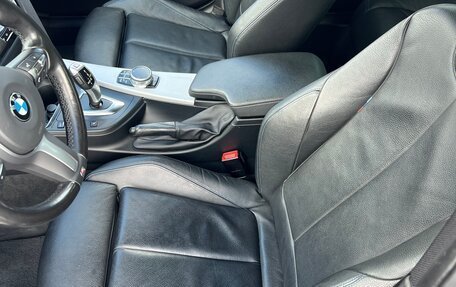 BMW 3 серия, 2018 год, 2 800 000 рублей, 14 фотография