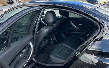 BMW 3 серия, 2018 год, 2 800 000 рублей, 10 фотография