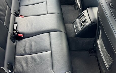 BMW 3 серия, 2018 год, 2 800 000 рублей, 17 фотография