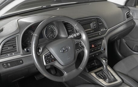 Hyundai Elantra VI рестайлинг, 2018 год, 1 556 900 рублей, 5 фотография