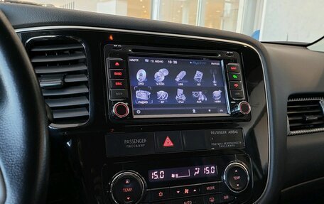 Mitsubishi Outlander III рестайлинг 3, 2012 год, 1 299 000 рублей, 20 фотография