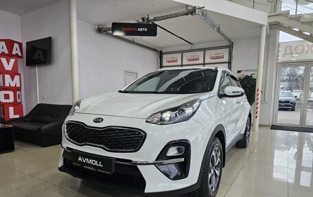 KIA Sportage IV рестайлинг, 2018 год, 2 385 000 рублей, 2 фотография