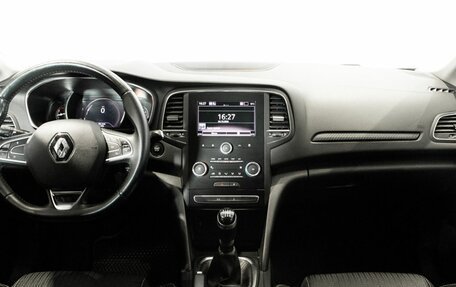 Renault Megane IV, 2019 год, 1 399 200 рублей, 6 фотография