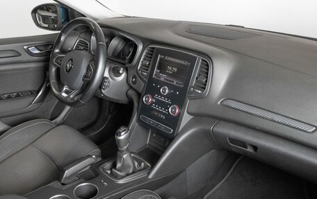 Renault Megane IV, 2019 год, 1 399 200 рублей, 7 фотография