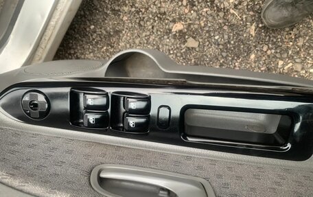 KIA Rio II, 2004 год, 220 000 рублей, 8 фотография