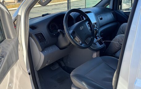 Hyundai Grand Starex Grand Starex I рестайлинг 2, 2008 год, 1 300 000 рублей, 10 фотография