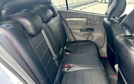 Honda Insight II рестайлинг, 2009 год, 700 000 рублей, 14 фотография