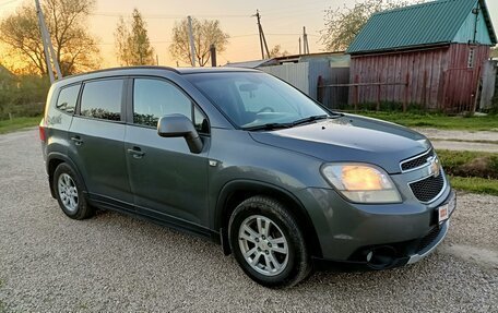 Chevrolet Orlando I, 2011 год, 630 000 рублей, 2 фотография