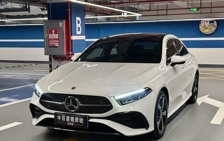 Mercedes-Benz A-Класс, 2023 год, 2 150 586 рублей, 2 фотография