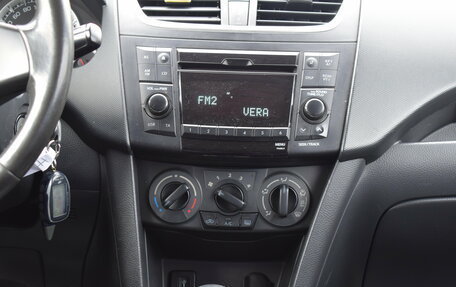 Suzuki Swift IV, 2011 год, 979 000 рублей, 15 фотография