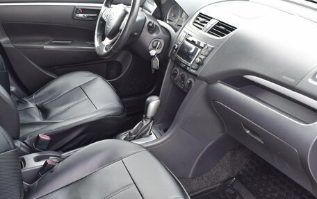 Suzuki Swift IV, 2011 год, 979 000 рублей, 13 фотография