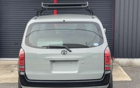 Toyota Probox I, 2022 год, 992 000 рублей, 6 фотография