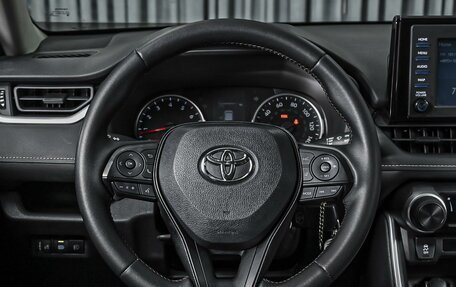 Toyota RAV4, 2019 год, 2 799 000 рублей, 13 фотография