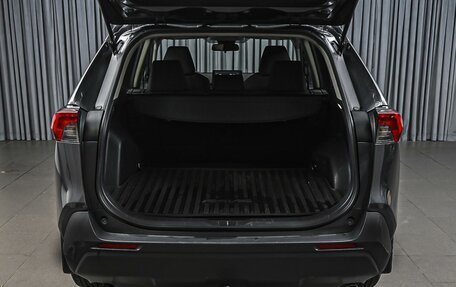 Toyota RAV4, 2019 год, 2 799 000 рублей, 23 фотография