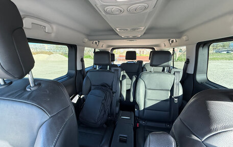 Peugeot Traveller I, 2022 год, 3 350 000 рублей, 6 фотография