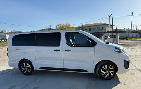 Peugeot Traveller I, 2022 год, 3 350 000 рублей, 2 фотография