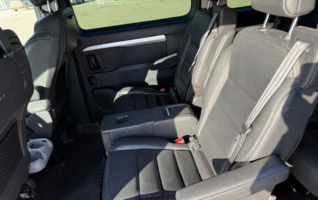 Peugeot Traveller I, 2022 год, 3 350 000 рублей, 8 фотография