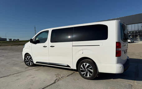 Peugeot Traveller I, 2022 год, 3 350 000 рублей, 3 фотография