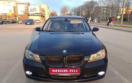 BMW 3 серия, 2007 год, 920 000 рублей, 1 фотография