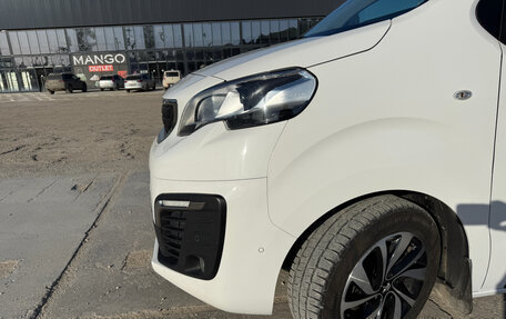 Peugeot Traveller I, 2022 год, 3 350 000 рублей, 20 фотография