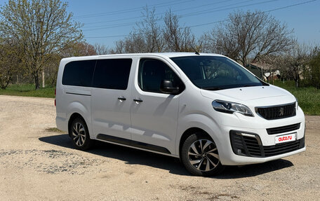 Peugeot Traveller I, 2022 год, 3 350 000 рублей, 39 фотография