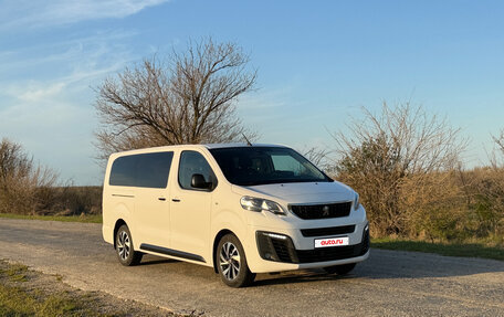 Peugeot Traveller I, 2022 год, 3 350 000 рублей, 30 фотография