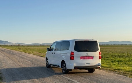 Peugeot Traveller I, 2022 год, 3 350 000 рублей, 34 фотография