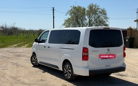 Peugeot Traveller I, 2022 год, 3 350 000 рублей, 40 фотография