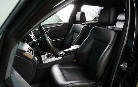 Mercedes-Benz E-Класс, 2011 год, 1 299 000 рублей, 9 фотография