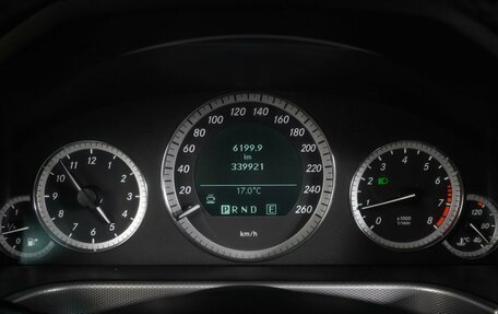 Mercedes-Benz E-Класс, 2011 год, 1 299 000 рублей, 18 фотография