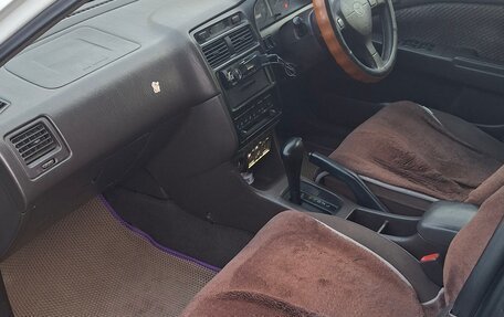 Toyota Carina, 1996 год, 380 000 рублей, 6 фотография