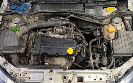 Opel Corsa C рестайлинг, 2004 год, 220 000 рублей, 11 фотография