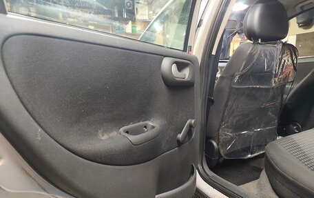 Opel Corsa C рестайлинг, 2004 год, 220 000 рублей, 13 фотография