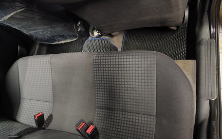 Opel Corsa C рестайлинг, 2004 год, 220 000 рублей, 16 фотография