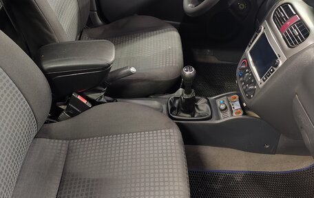 Opel Corsa C рестайлинг, 2004 год, 220 000 рублей, 18 фотография