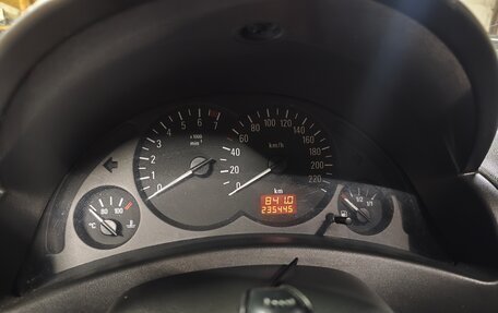 Opel Corsa C рестайлинг, 2004 год, 220 000 рублей, 21 фотография