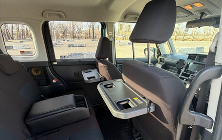 Toyota Roomy I, 2021 год, 950 000 рублей, 10 фотография