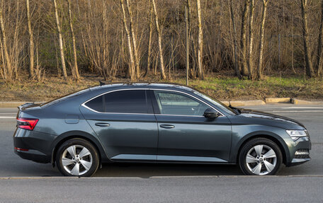 Skoda Superb III рестайлинг, 2019 год, 2 999 999 рублей, 6 фотография