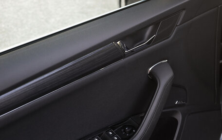 Skoda Superb III рестайлинг, 2019 год, 2 999 999 рублей, 15 фотография